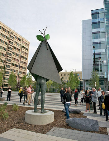 Reinhard Skoracki, an alumni from the University of Calgary’s Fine Arts Department, is honoured to contribute to the campus.